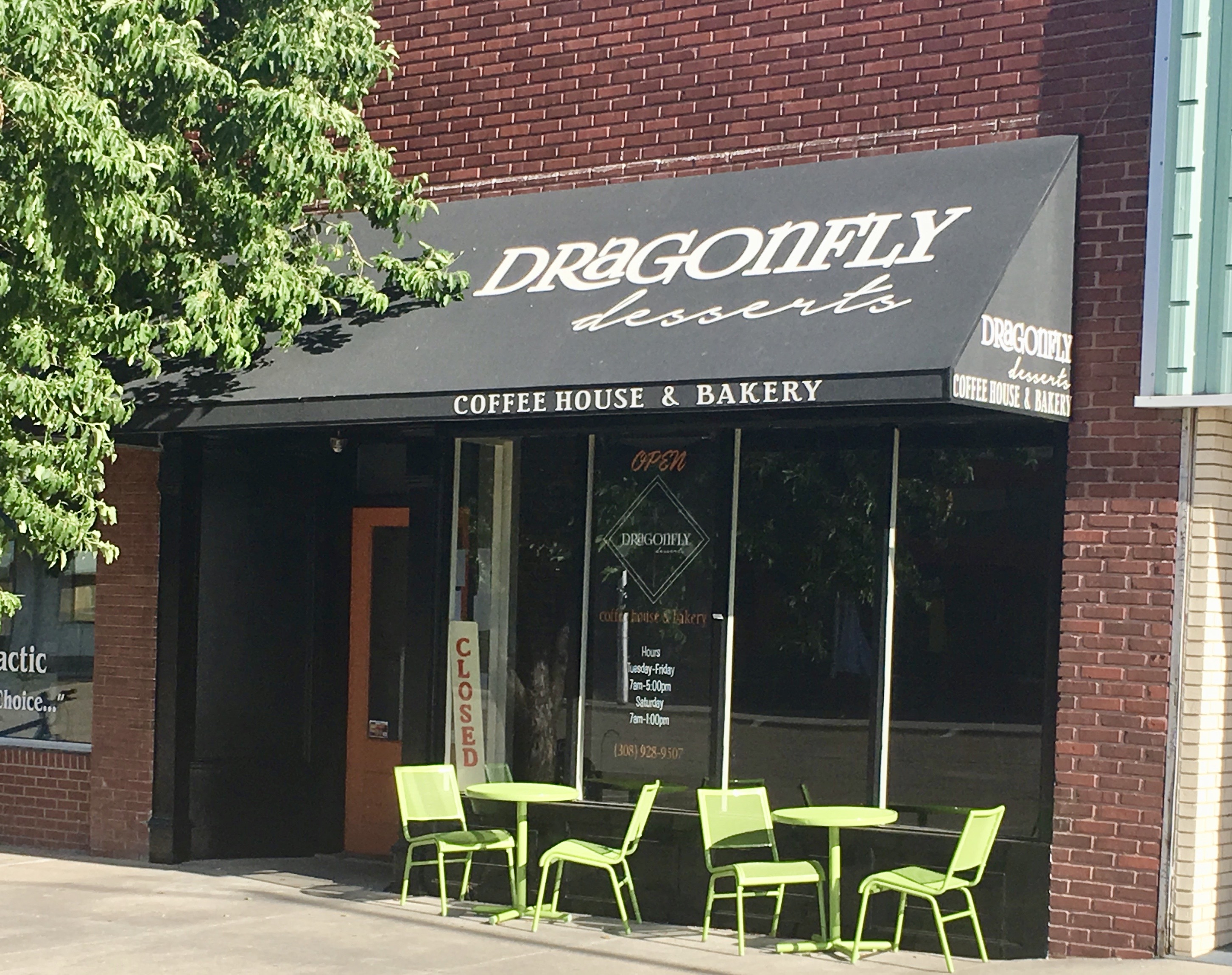 Dragonfly Desserts Coffee House & Bakery exterior